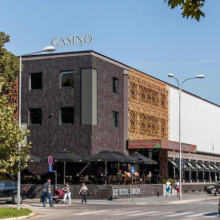 Apartmán Rea Komárno Exterior foto