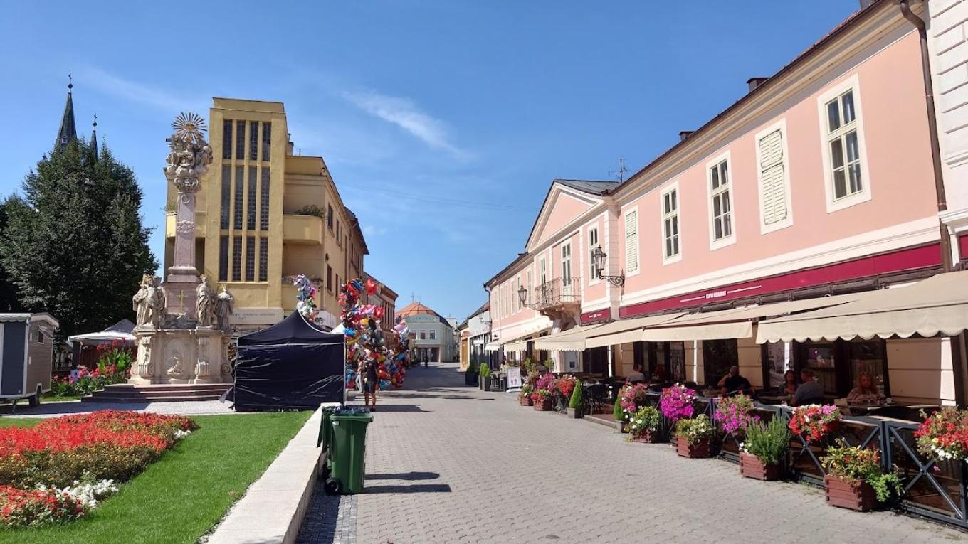 Apartmán Rea Komárno Exterior foto